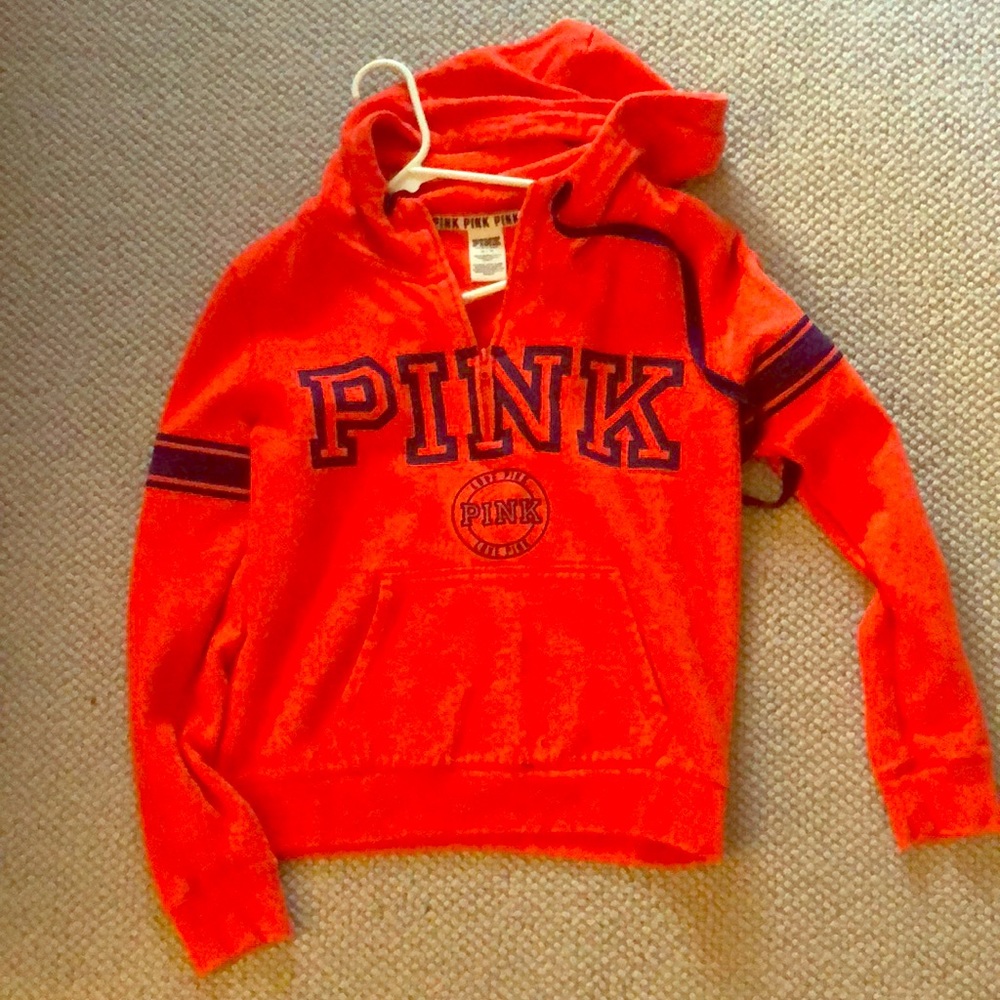 PINK zip up sweater ✨